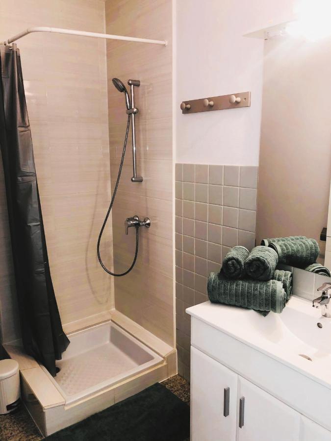 Paisible Studio Avec Agreable Loggia 2 Mn Du Centre Lejlighed Aix-les-Bains Eksteriør billede