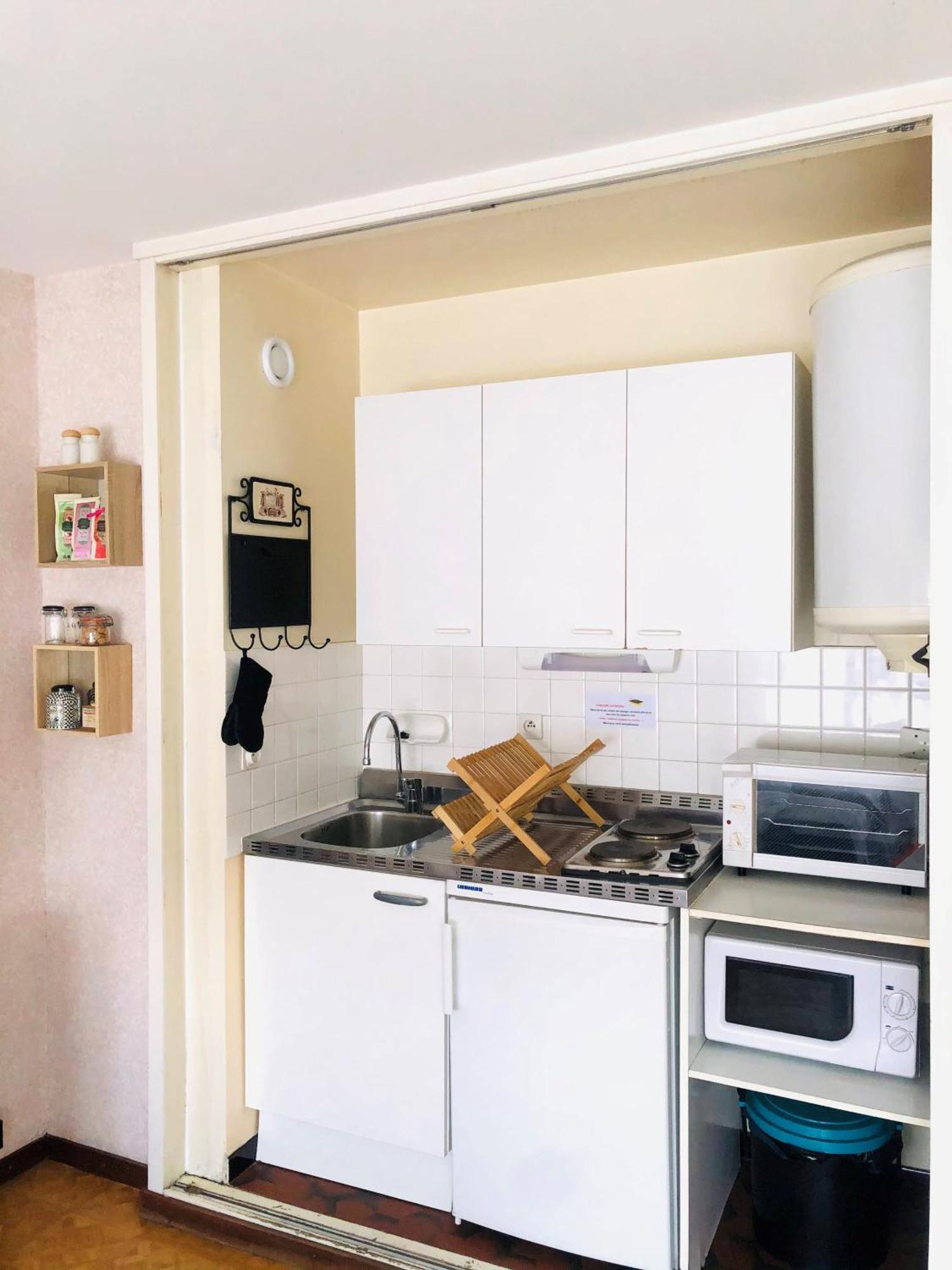 Paisible Studio Avec Agreable Loggia 2 Mn Du Centre Lejlighed Aix-les-Bains Eksteriør billede